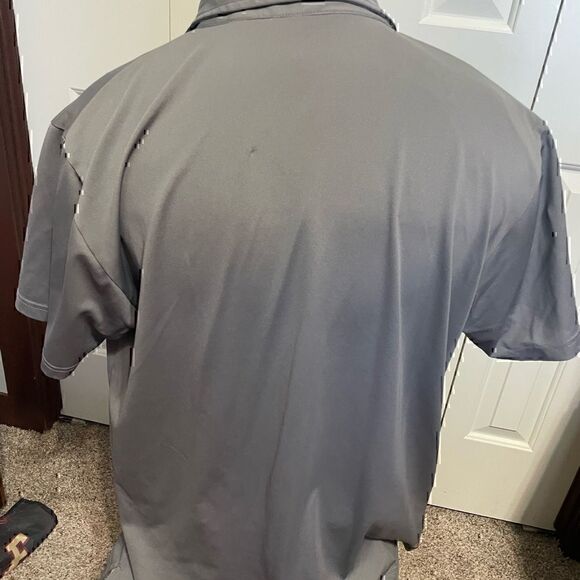 Travis Mathew Mens XXL Gray/White Short Sleeve Polo - Picture 3 of 5
